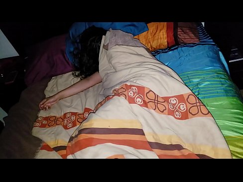 ❤️ Nevlastní syn buzeruje svou mladou nevlastní matku, zatímco ona spí. ️ Porno vk u cs.tradewin.top ❌